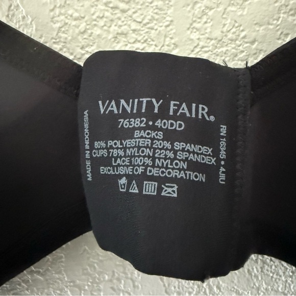 Vanity fair Black Full- Figure Smoothing Underwire Bra Size 40DD - Picture 9 of 9